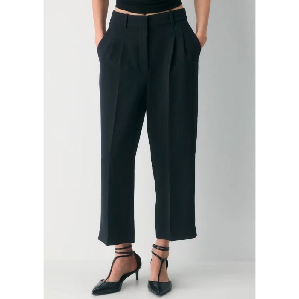 Aritzia Wilfred Carrot Trouser Pant Cropped High Rise Tapered Leg Black Size 4